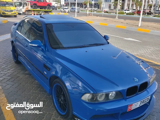 BMW 5 Series 2000 in Abu Dhabi