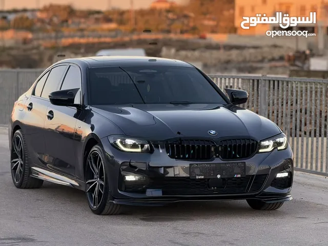 BMW 330e 2020 للبيع