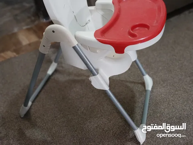 كرسي اطفال تقيل مع صينيه متحركه الموقع عين الباشا