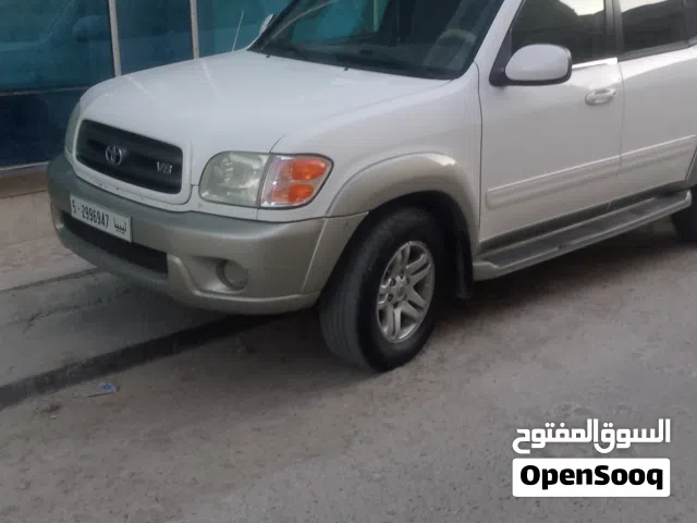 2004 تويوتا سيكويا SR 5