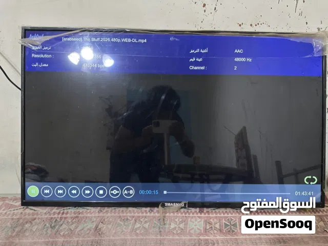 شاشة و مروحة شبه جديدة