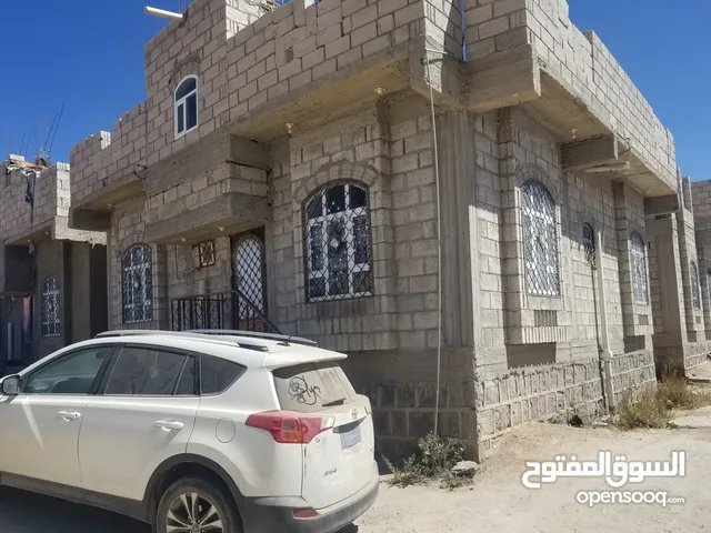 250 m2 4 Bedrooms Townhouse for Sale in Dhamar Other