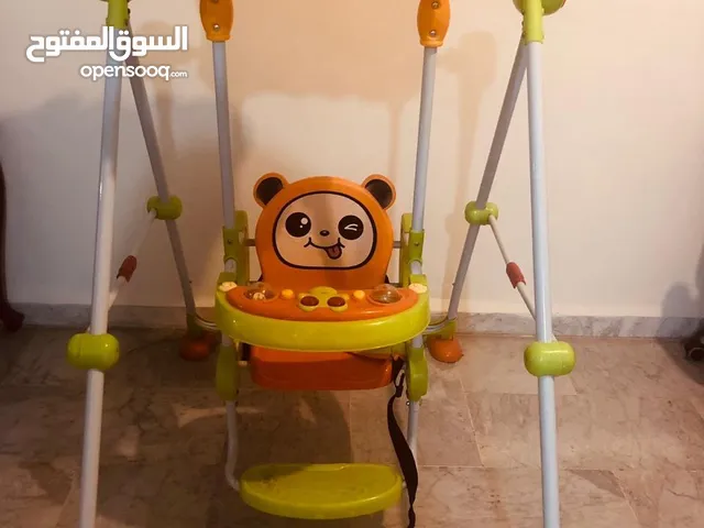 مرجيحة اطفال و مراجع و حصان بموسيقى جميعهم بحالة ممتازه