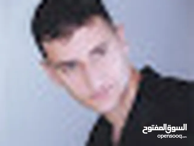 من فلسطين