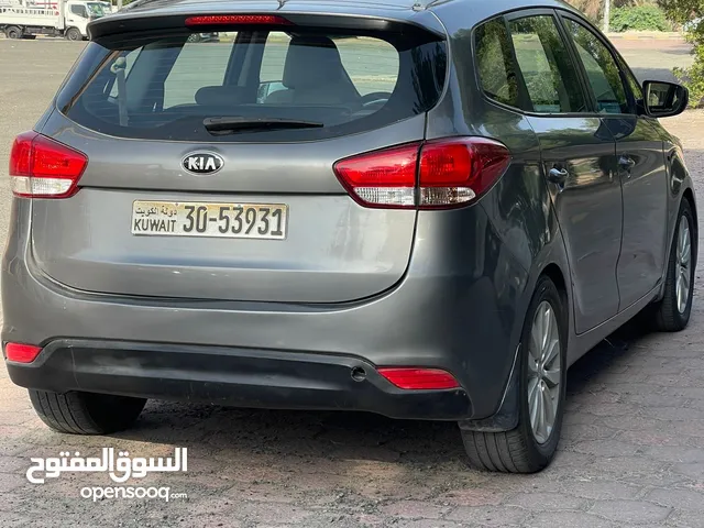 Used Kia Carens in Kuwait City