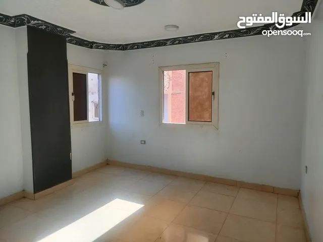 100 m2 3 Bedrooms Apartments for Sale in Giza Haram