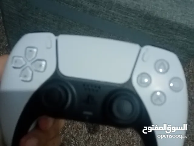 يد بلايستيشن 5