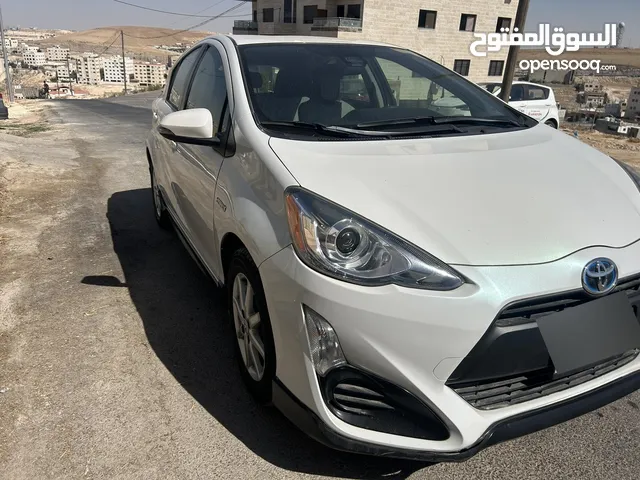 Used Toyota Prius in Amman