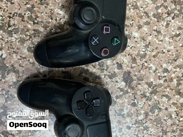 3 ايدين ps4 شغالين قبل ما ابيع الجهاز
