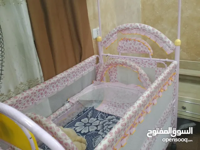 تخت بيبي  استعمال بسيط