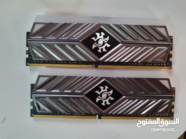 xpg ddr4 16 جيجا تردد 3200
