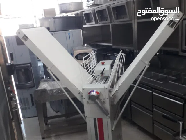 معدات مطاعم ايطالي بحاله ممتازه