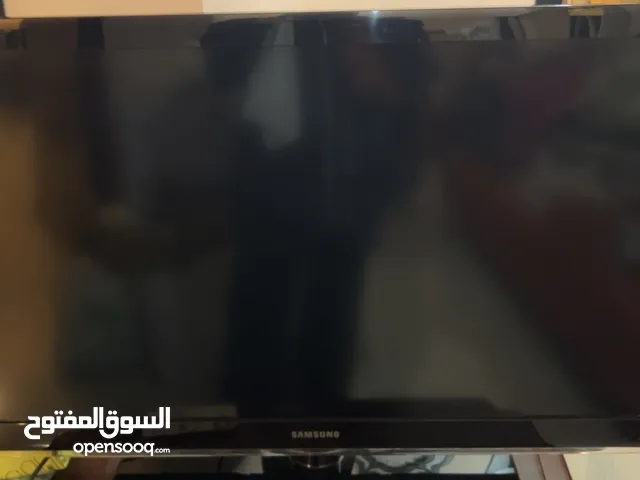 Samsung LCD 42 inch TV in Hawally