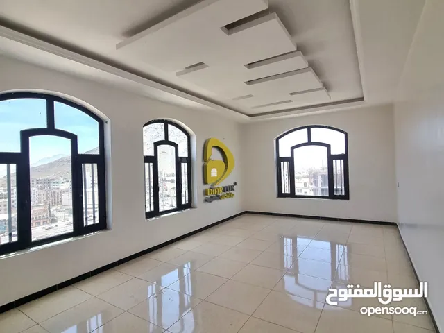 230m2 4 Bedrooms Apartments for Sale in Sana'a Haddah