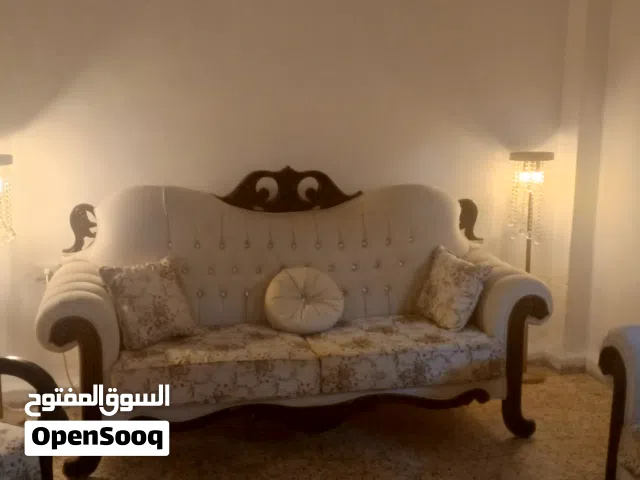 طقم كنب ملوكي بلون مميز