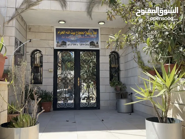 فيلا متلاصقة مستقلة للبيع طبربور طارق من المالك مباشره بسعر محرووووق