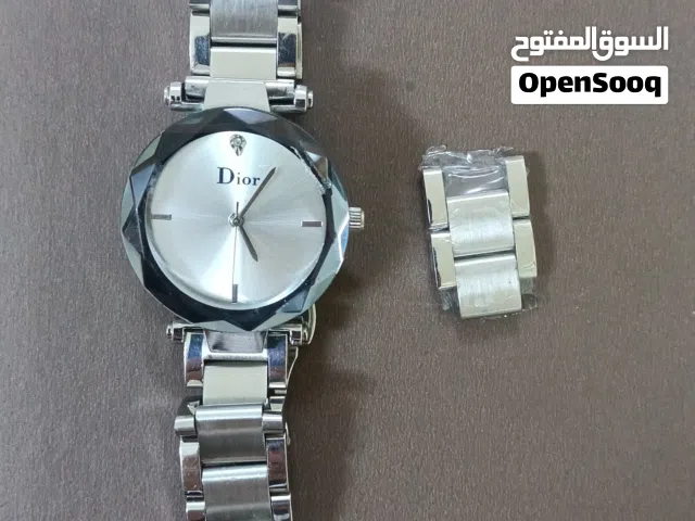 ساعة ديور درجة اولى مطليه