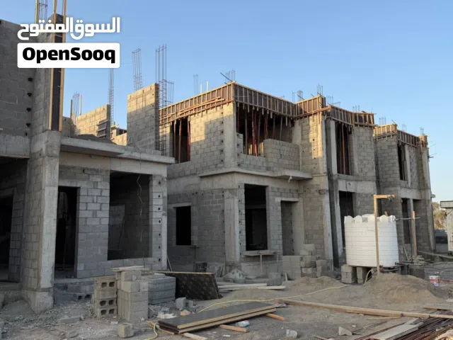 اخر فلة نادرة متبقيه تبعد عن البحر 1 كيلو وعن حديقه النسيم 1 كيلو و تبعد عن مسقط 5 دقايق