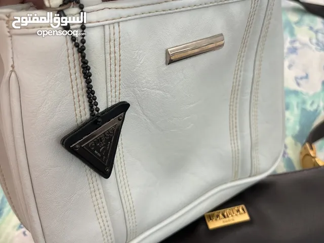 White GUESS for sale in Amman