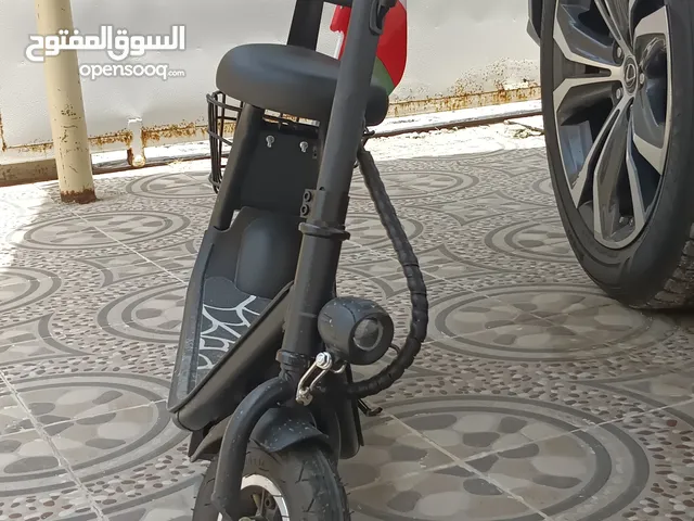 سكوتر كهربائي مستعمل اسبوع جاهز للاستعمال ،،،،،