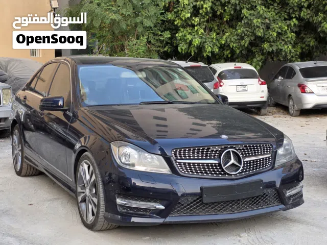 2013 مرسيدس بنز الفئة-C C 300