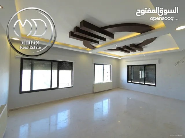 350 m2 4 Bedrooms Apartments for Sale in Amman Al Kursi