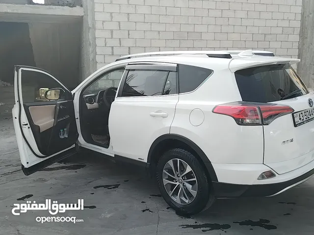 Toyota RAV 4 2016 in Jerash