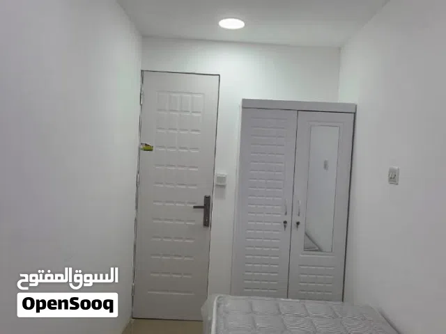 مشاركة سكن موظفين
