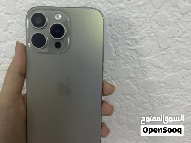 ايفون وارد دبي 16 برو ماكس