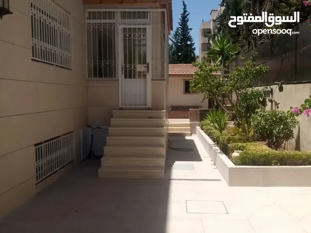 فيلا متلاصقه للايجار - REF :14718