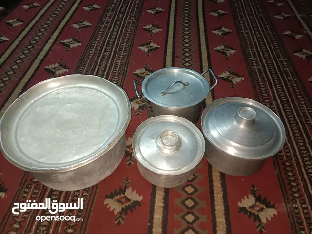 Cooking pots for Sale: Used but Long-lasting!