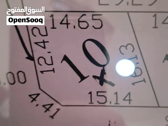 أرض سكنية للبيع واجهتين - السبعة خلف الرقيعي مول موقع ممتاز قريب من جميع الخدمات