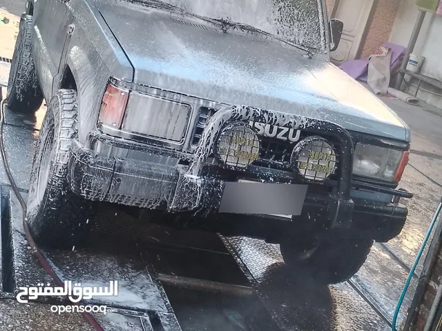Used Isuzu Trooper in Amman