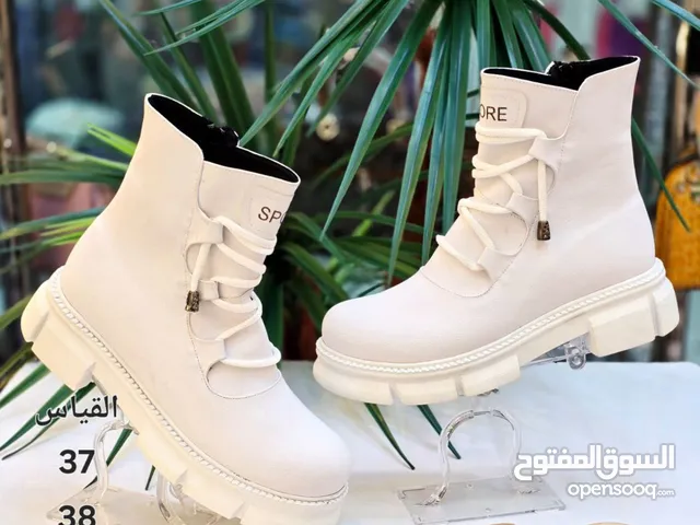 Other Others in Baghdad