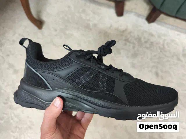 حذاء بوما أوروبي أصلي جديد 41 PUMA ANZARUN