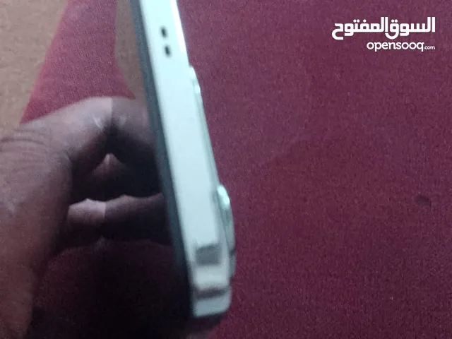 Infinix Note 40 Pro 256 GB in Amman
