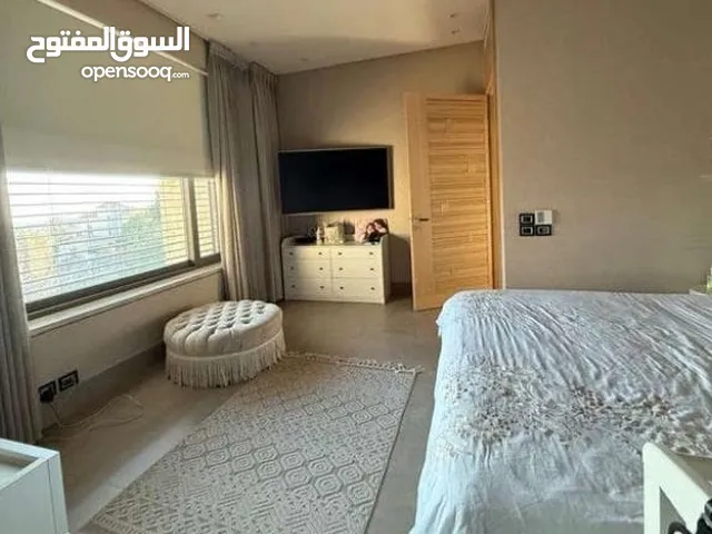 شقة سوبر ديلوكس مفروشة في عبدون للايجار