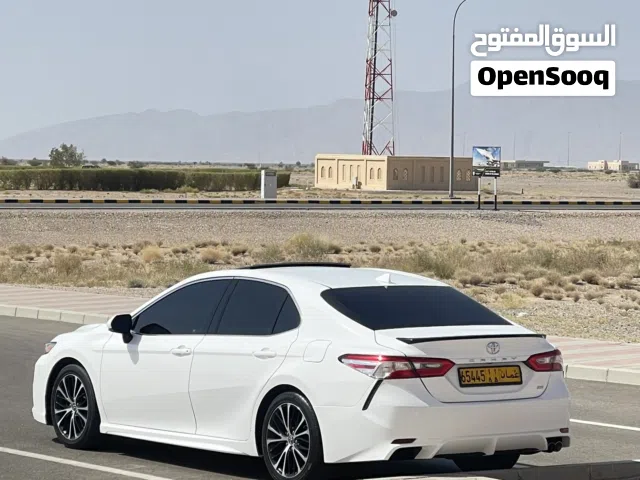 2019 تويوتا كامري SE