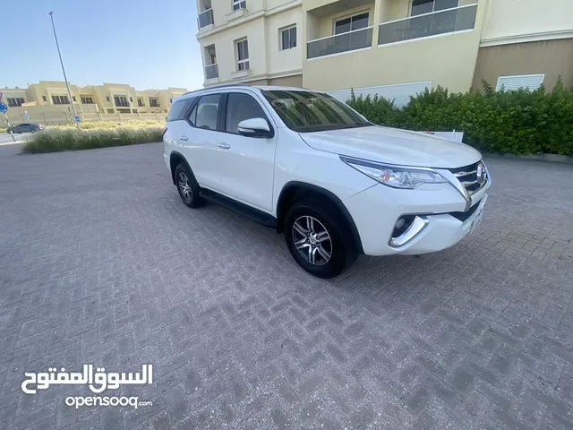 Toyota Fortuner 2017 in Abu Dhabi