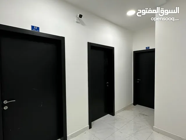 Unfurnished Offices in Central Governorate Sitra