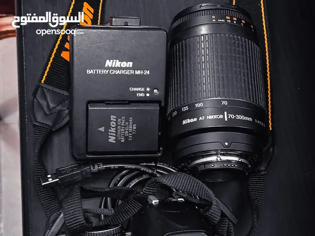 Nikon D3100 HD نظيفه جدا مع كامل ملحقاتها