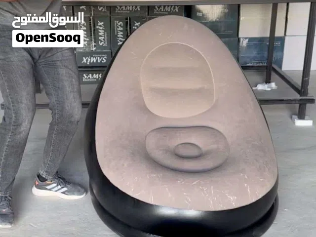 كرسي هوائي نفخ  الميزات:  تصميم مميز يمنح الراحة عند الجلوس، مصنوع من نسيج مرن جلاتيني ذو ملمس بارد