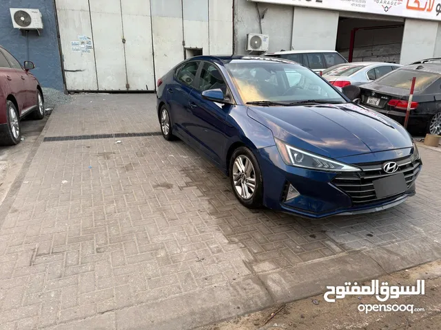 Used Hyundai Elantra in Dubai