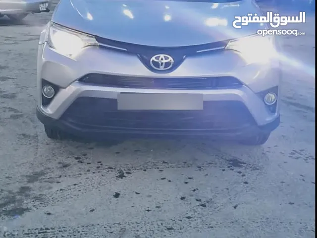 Used Toyota RAV 4 in Mafraq