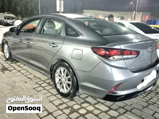 2019 هيونداي سوناتا Standard