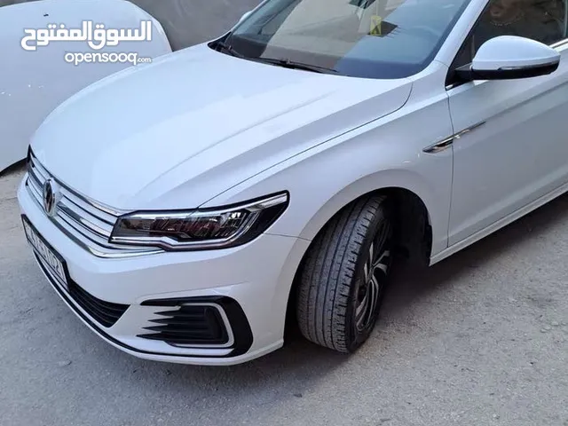 Used Volkswagen Bora in Mafraq