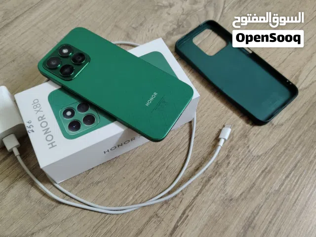 Honor X8b مستعمل بحالة الوكالة مع كامل أغراضه