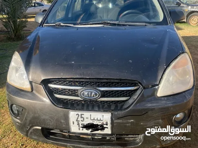 Used Kia Rondo in Tripoli