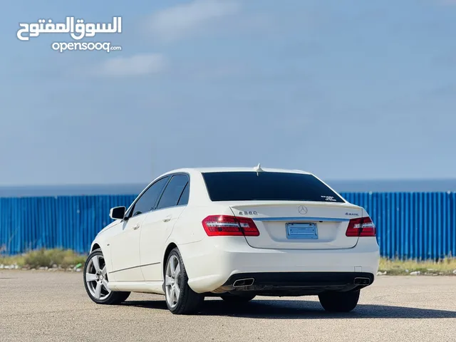 مرسيد E 350 نظيفة مشاء الله