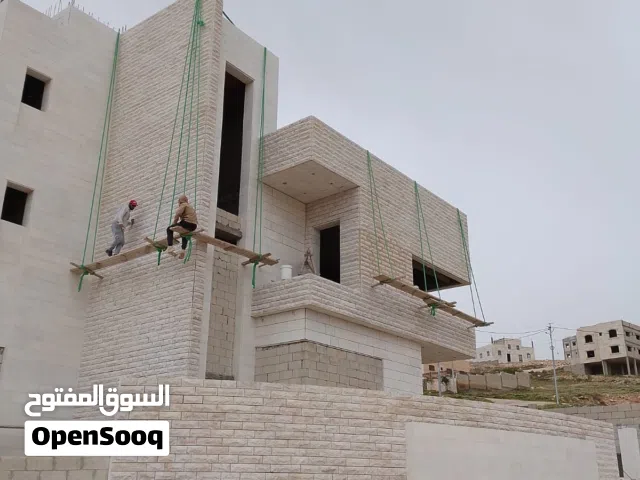 440 m2 More than 6 bedrooms Villa for Sale in Zarqa Graiba